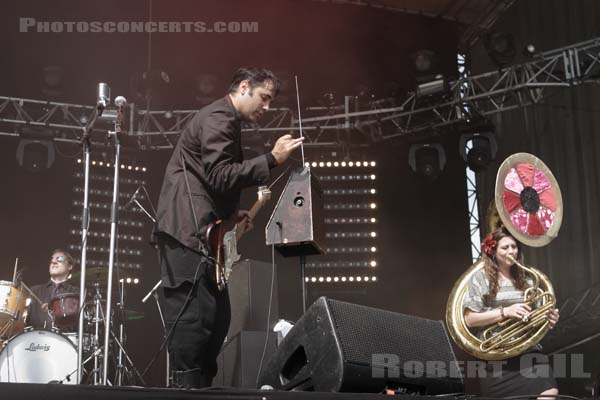 DEVOTCHKA - 2007-08-26 - SAINT CLOUD - Domaine National - Scene de la Cascade - 